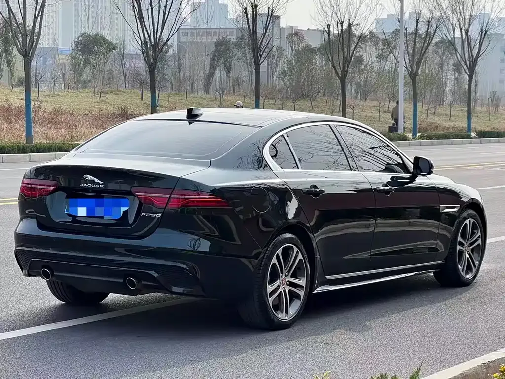 Jaguar XEL — фото 9