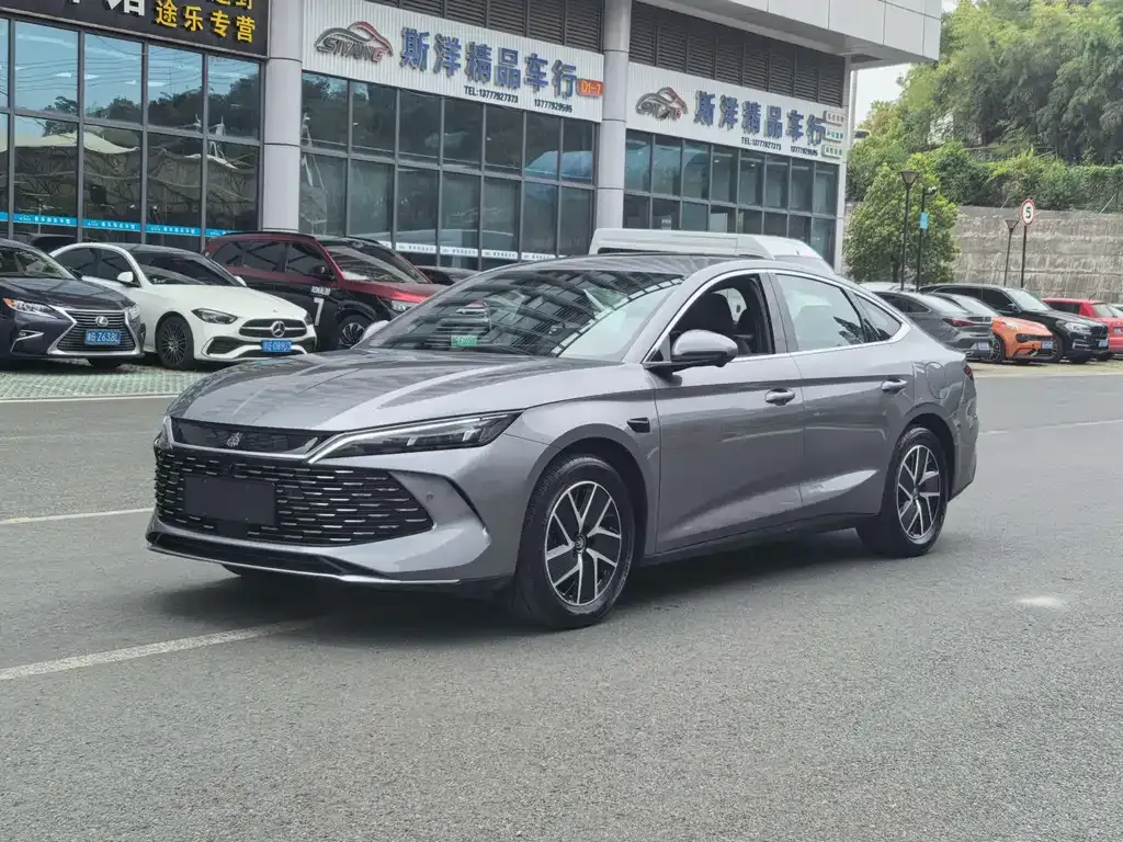 BYD Qin L — фото 1