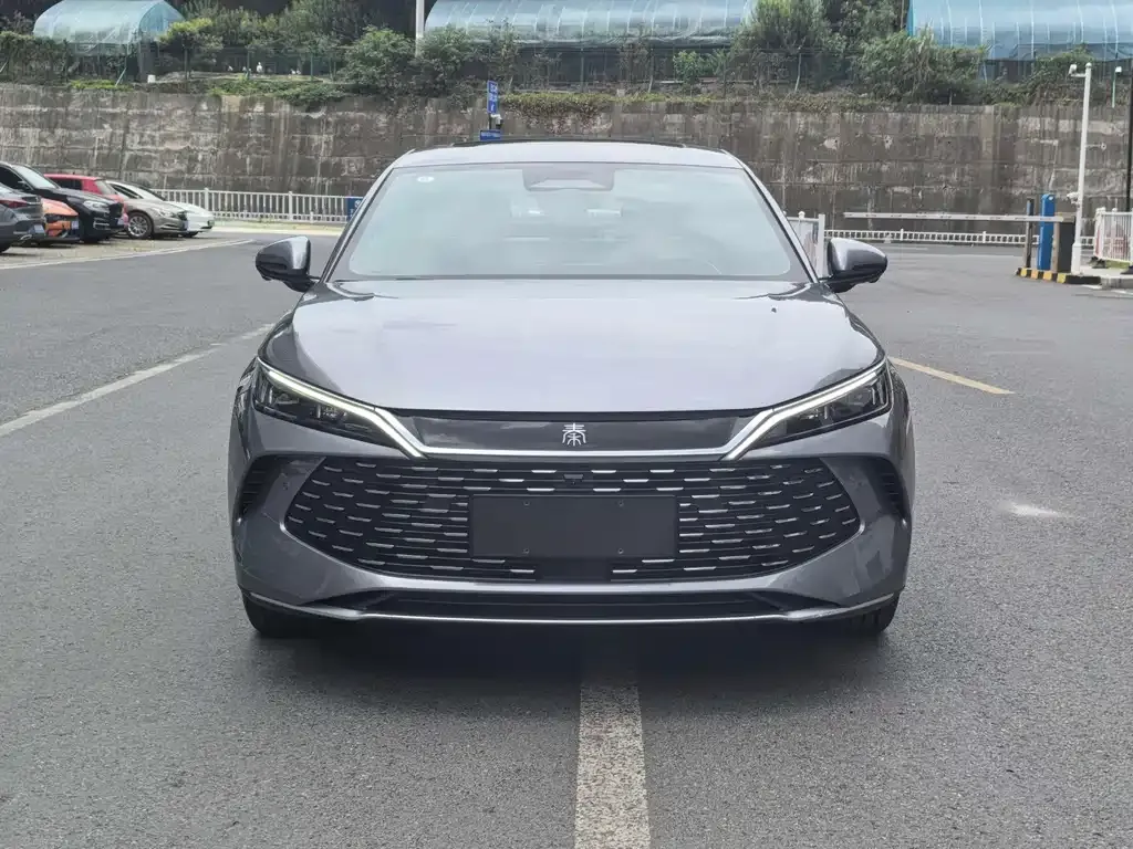 BYD Qin L — фото 7