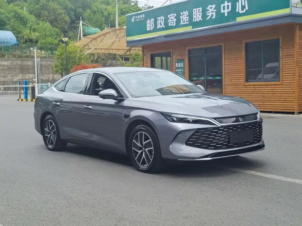 BYD Qin L — фото 8