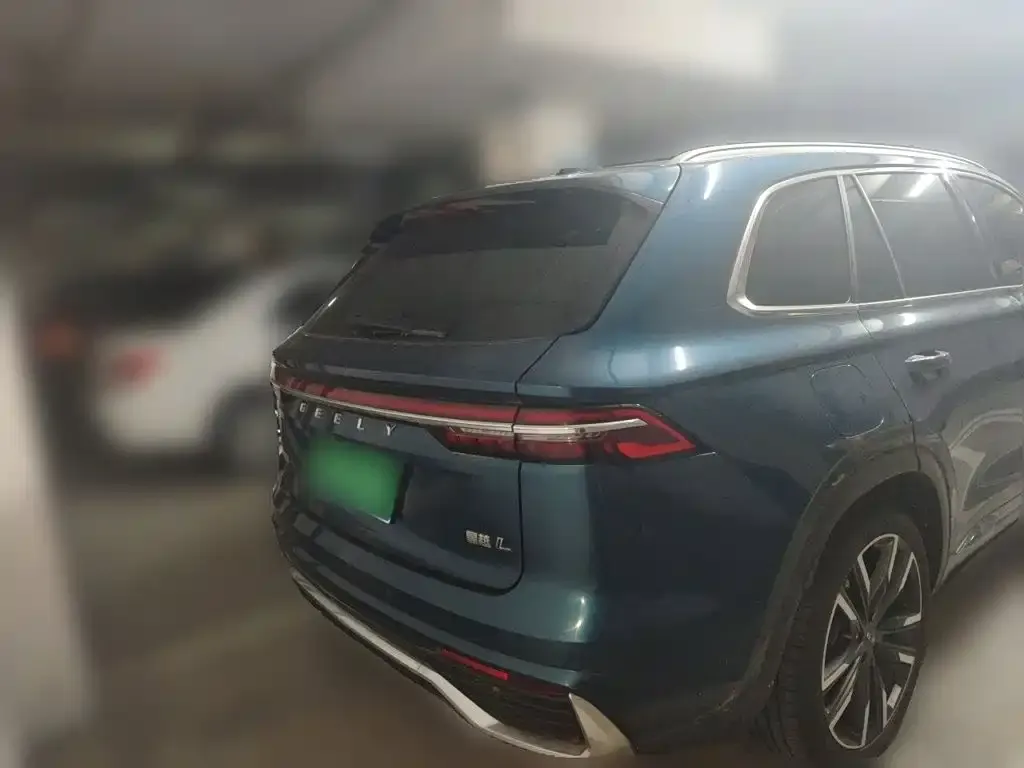Geely Xingyue L — фото 10