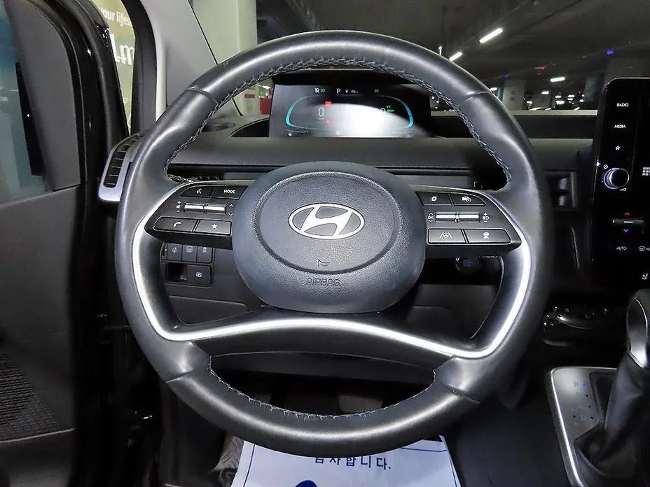 Hyundai Staria — фото 9