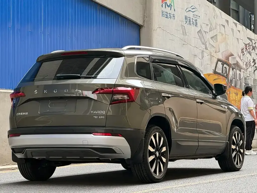 Skoda Karoq — фото 10