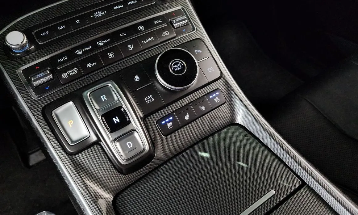 Hyundai Santafe — фото 7