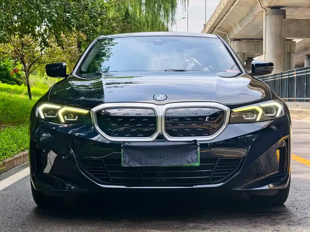 BMW i3 — фото 6