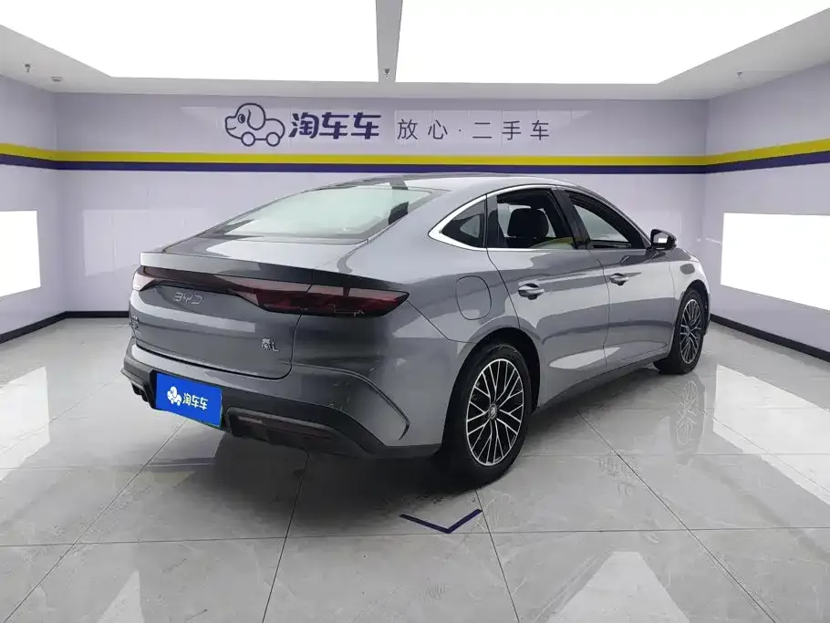 BYD Qin L — фото 4