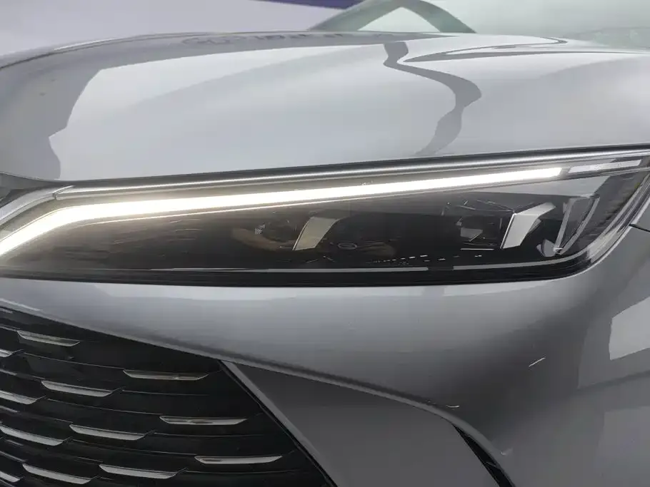 BYD Qin L — фото 10