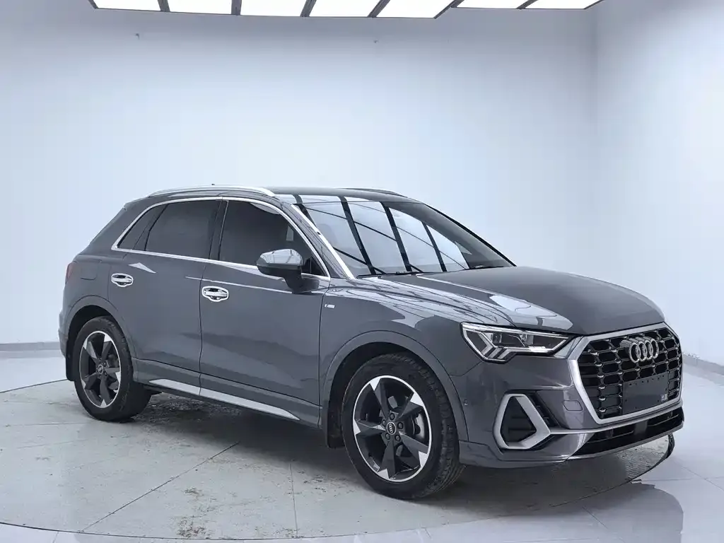 Audi Q3 — фото 4