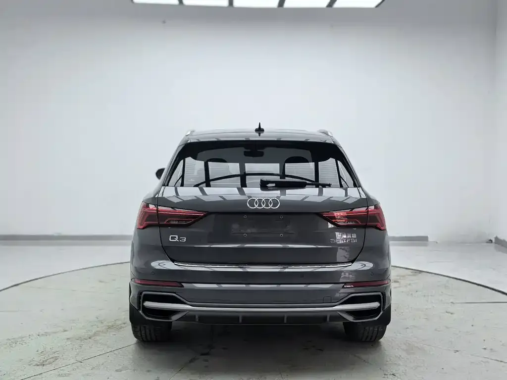 Audi Q3 — фото 3