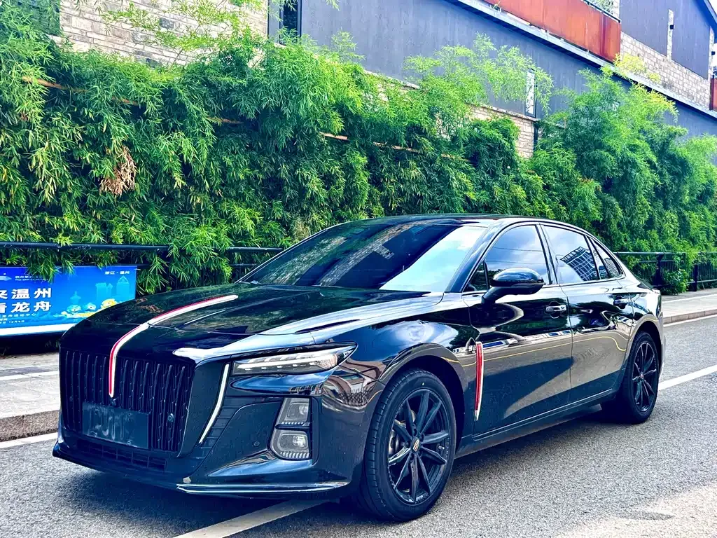 Hongqi H5 — фото 1