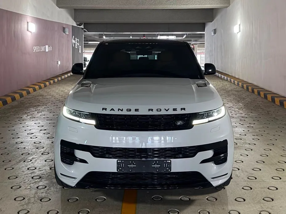 Land Rover Range Rover Sport — фото 1