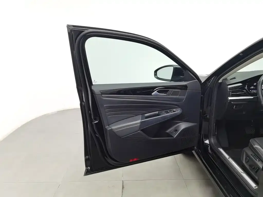Volkswagen Passat — фото 9