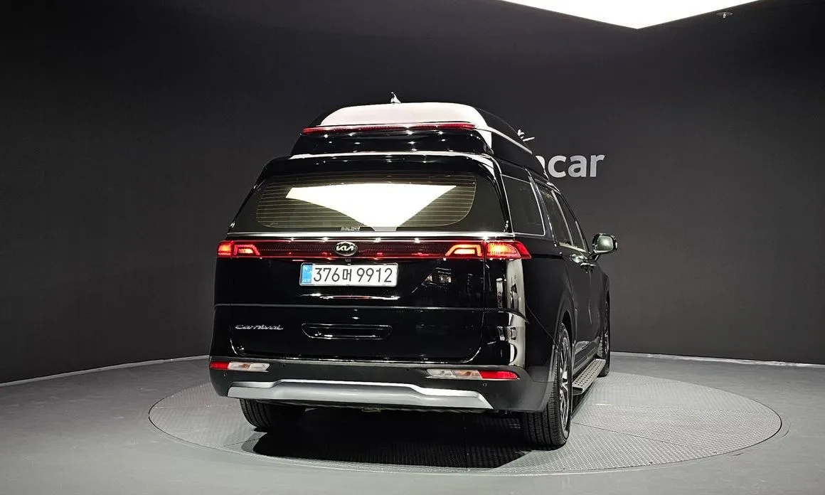 Kia Carnival — фото 3