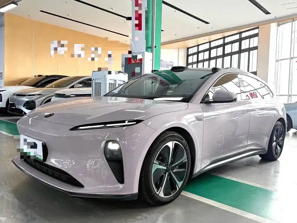 NIO ET5T — фото 1