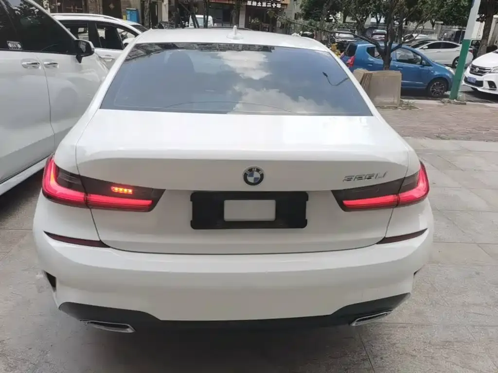 BMW 3 Series — фото 10