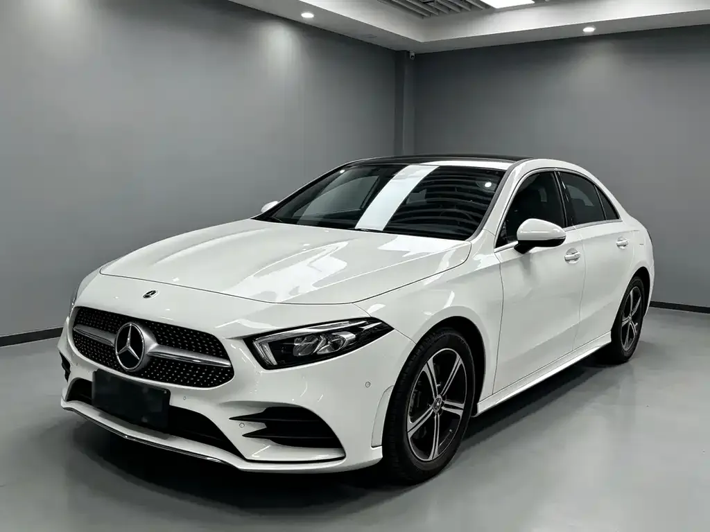 Mercedes-Benz A-Class — фото 1