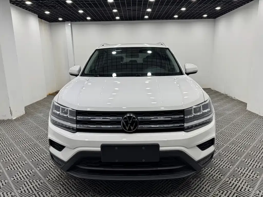 Volkswagen Tharu — фото 4