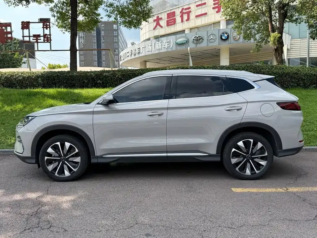 BYD PLUS New Energy — фото 10