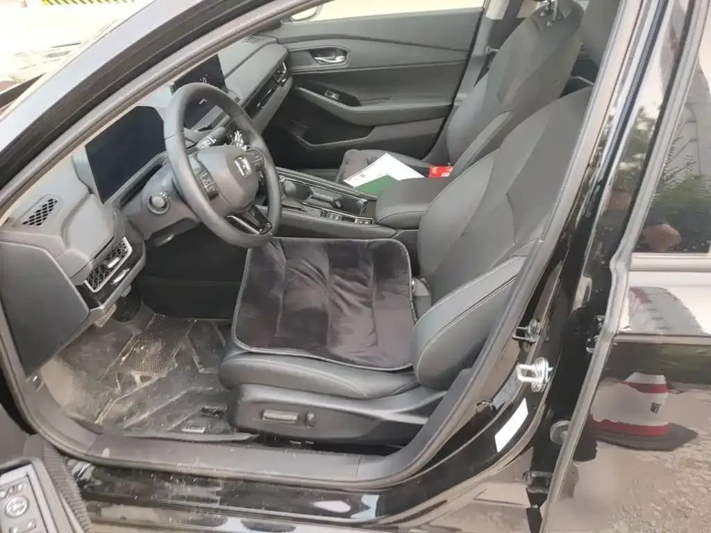 Honda Inspire — фото 10