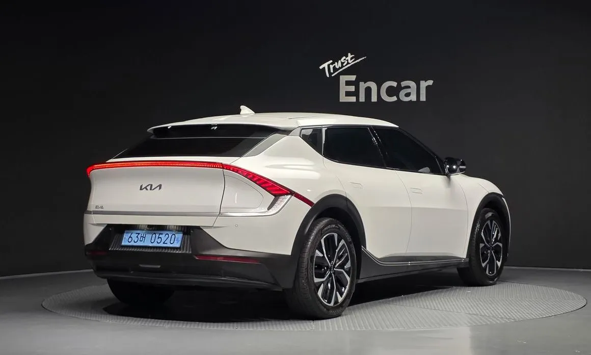 Kia EV6 — фото 3