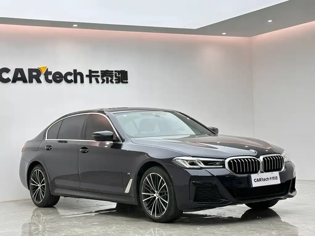 BMW 5 Series — фото 2