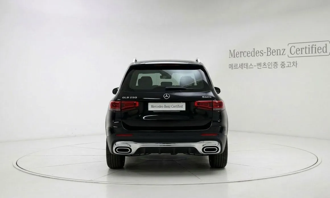 Mercedes-Benz GLB-Class — фото 3