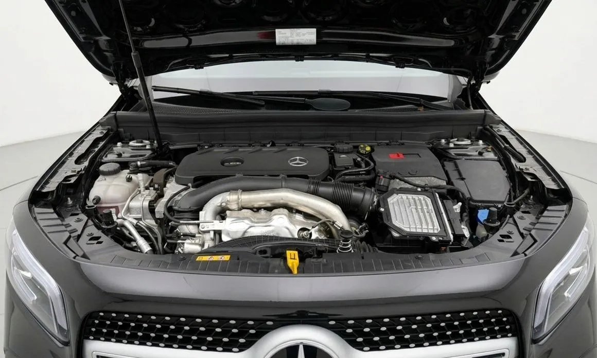 Mercedes-Benz GLB-Class — фото 10