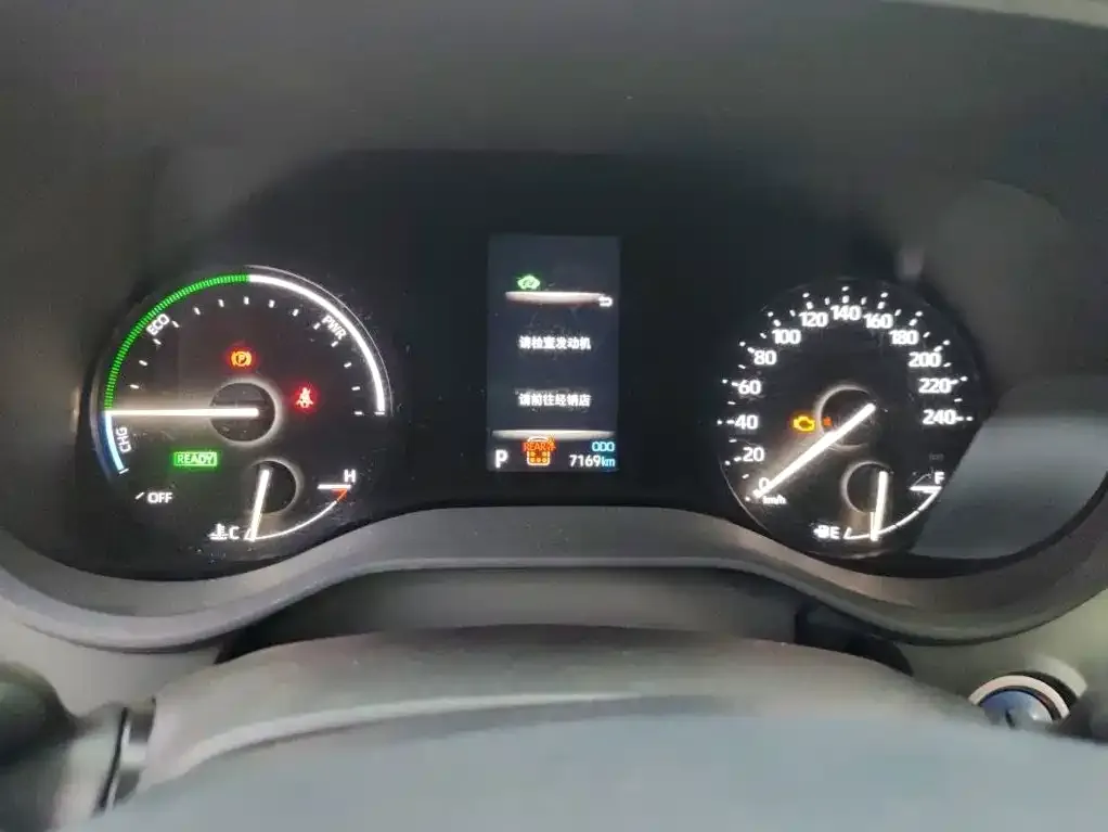 Toyota Sienna — фото 2