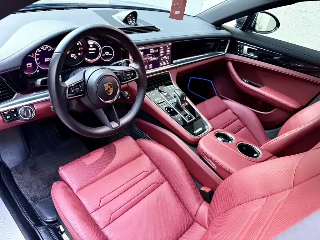 Porsche Panamera — фото 10