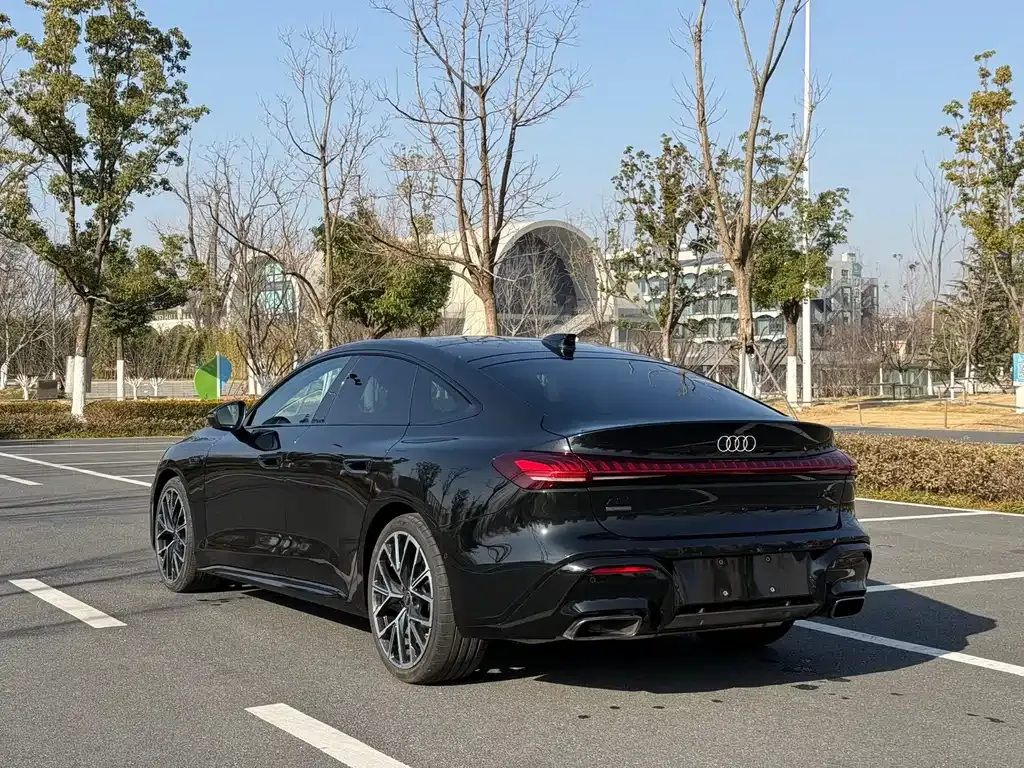 Audi A5L Sportback — фото 5