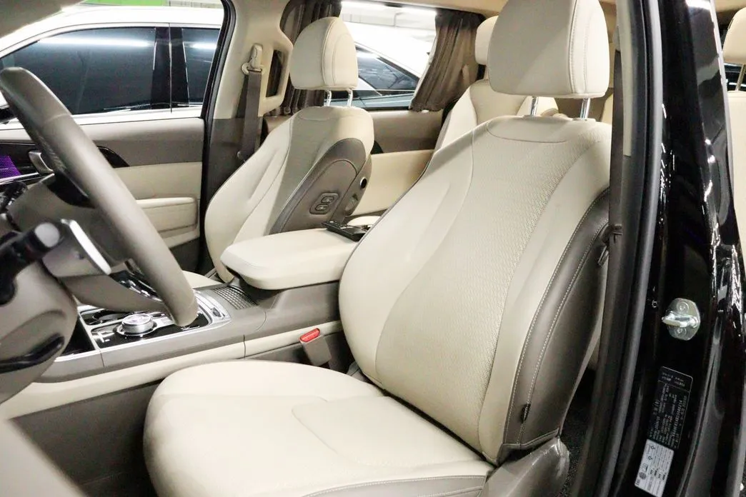 Kia Carnival — фото 10