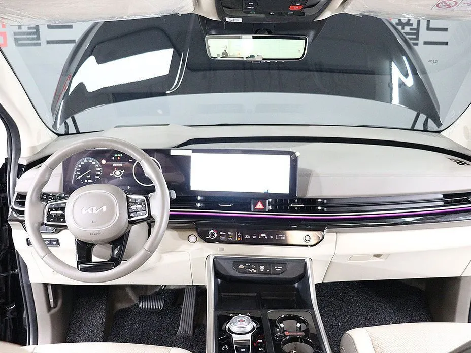 Kia Carnival — фото 6