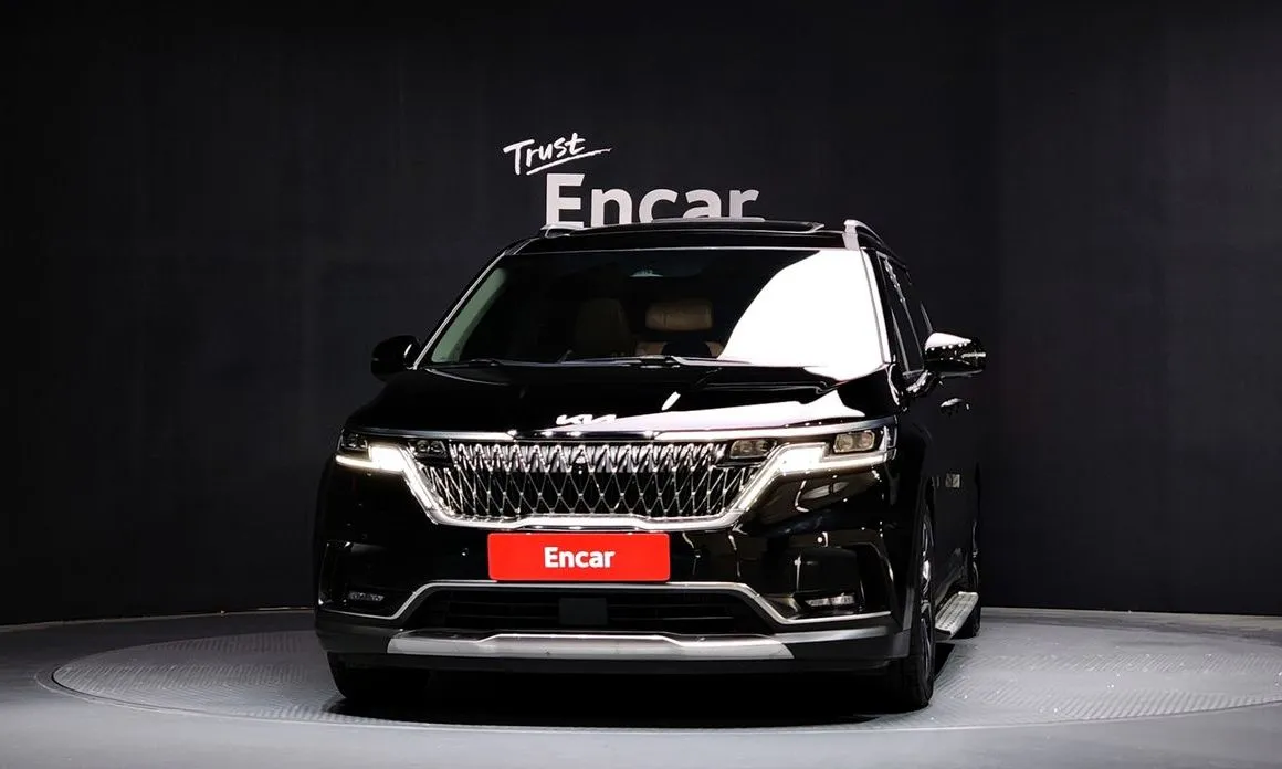 Kia Carnival — фото 10