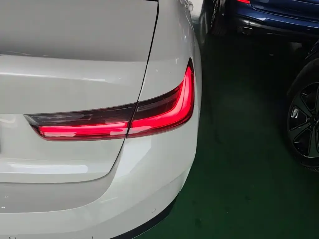 BMW i3 — фото 2