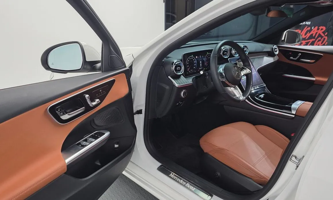 Mercedes-Benz C-Class — фото 8