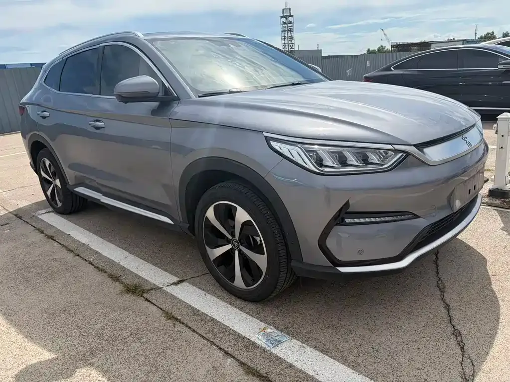 BYD PLUS New Energy — фото 4