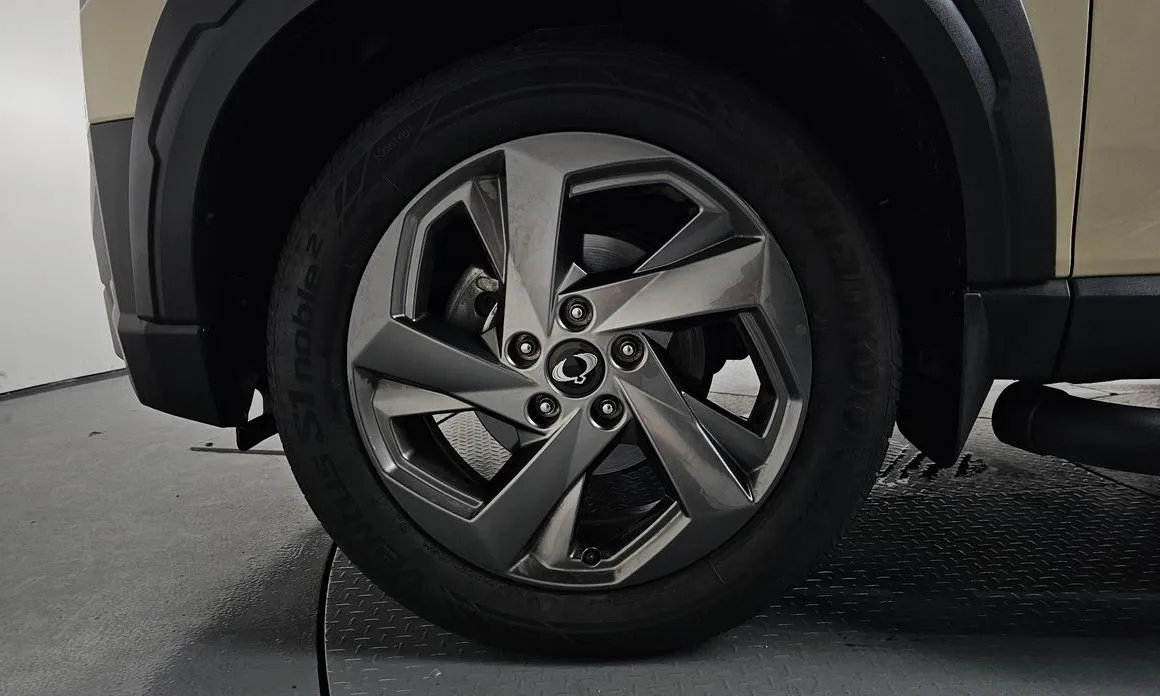 KG Mobility (Ssangyong) Rexton — фото 9