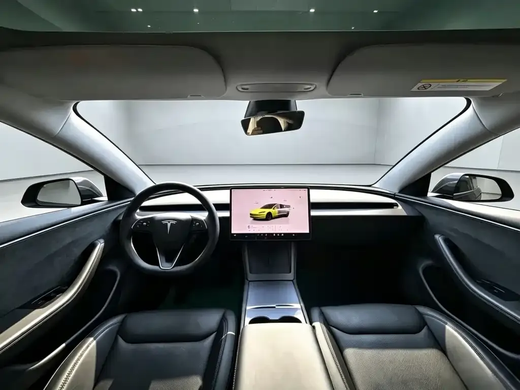 Tesla Model 3 — фото 6
