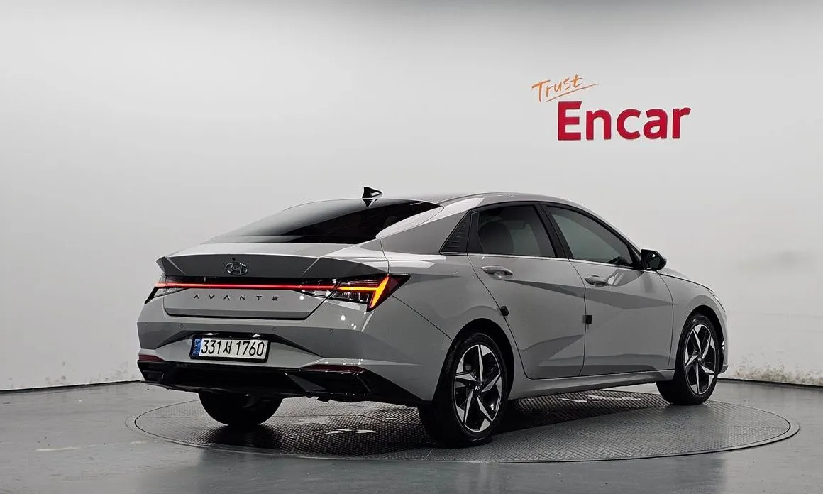 Hyundai AVANTE — фото 3