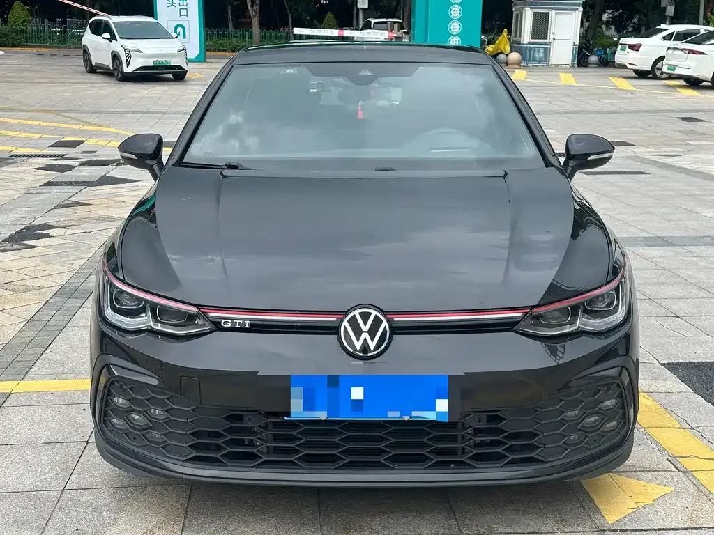 Volkswagen Golf GTI — фото 4