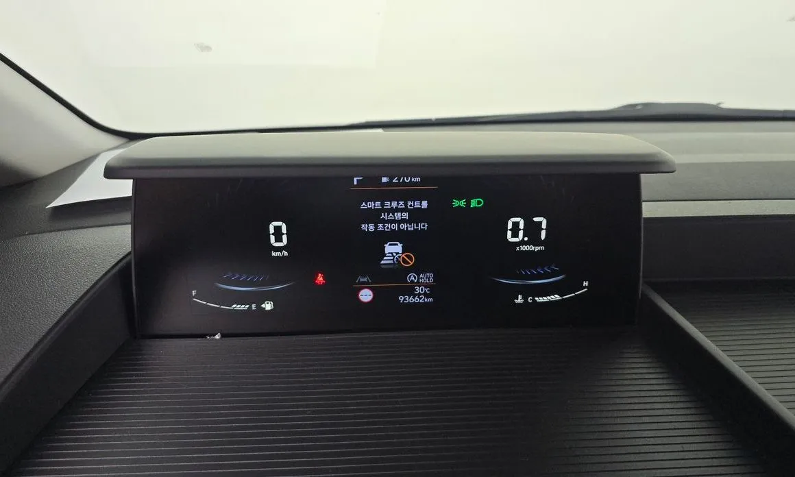 Hyundai Staria — фото 3