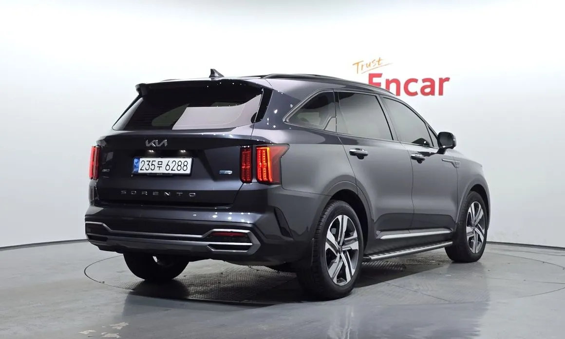 Kia Sorento — фото 6