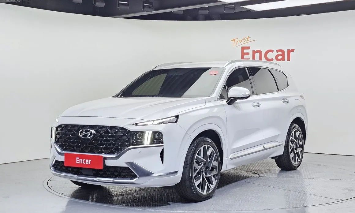 Hyundai Santafe — фото 1