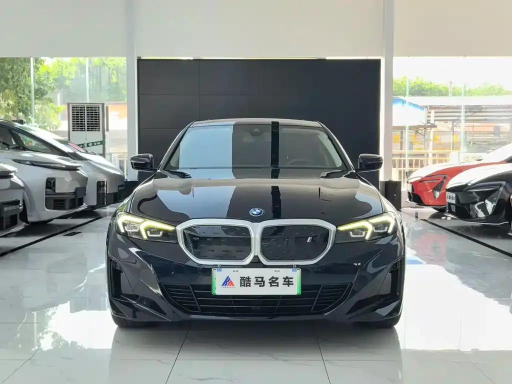 BMW i3 — фото 10