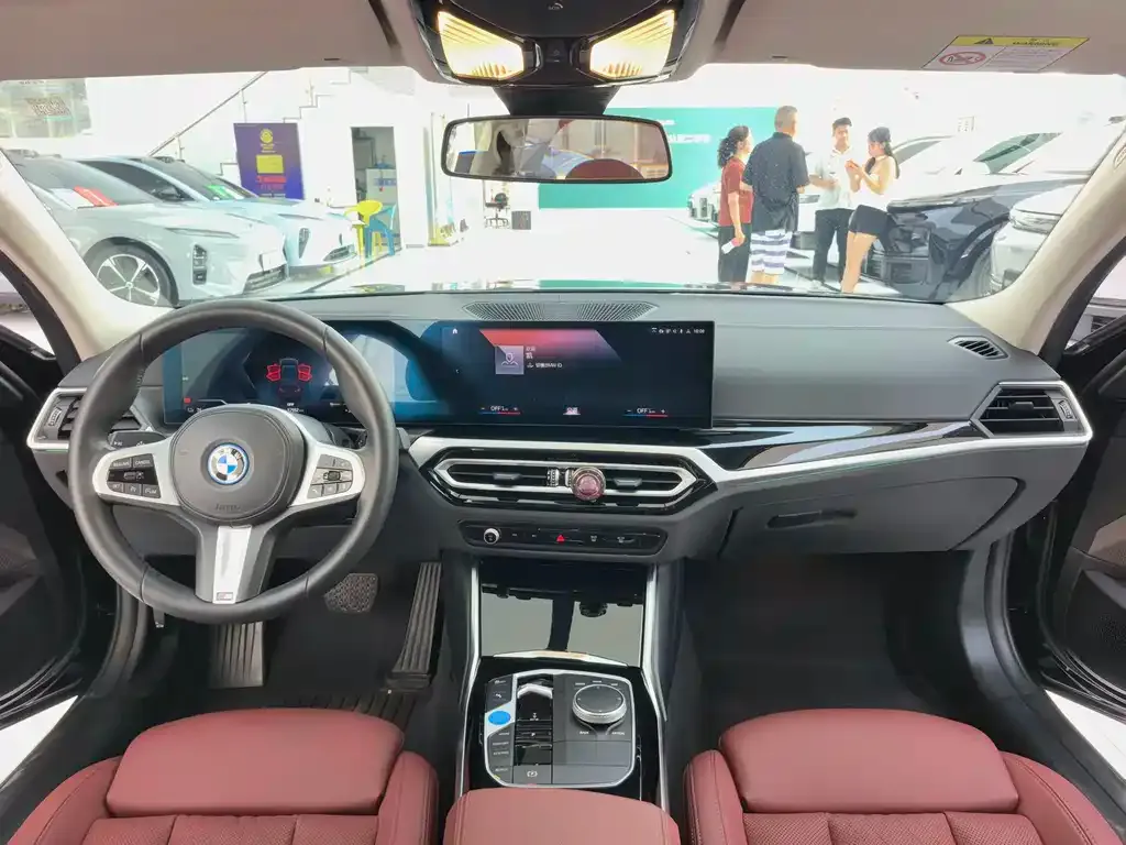 BMW i3 — фото 4