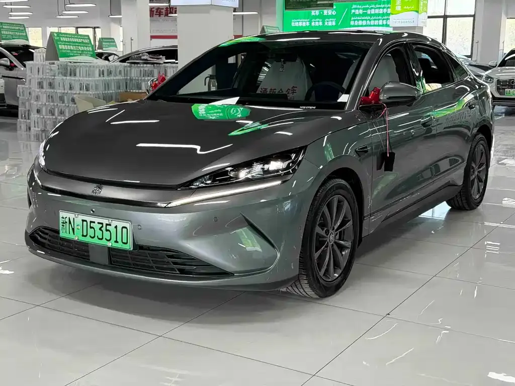 BYD Qin L — фото 1
