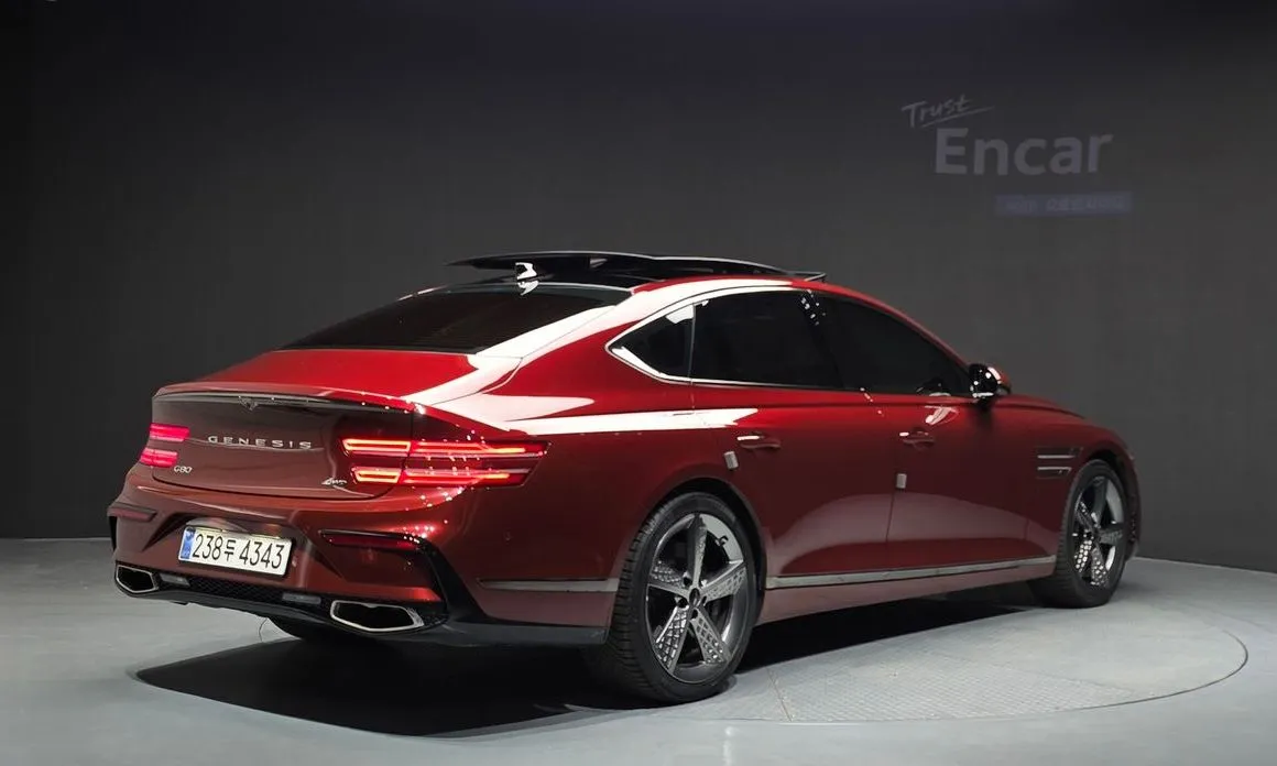 Genesis G80 — фото 2