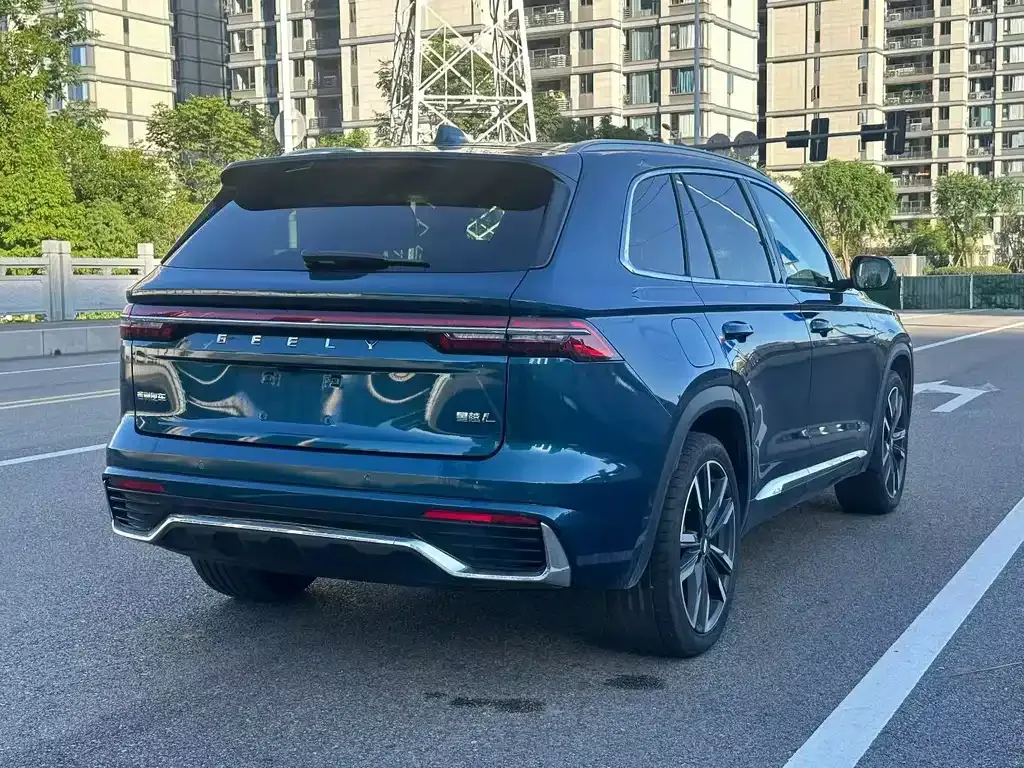 Geely Xingyue L — фото 4