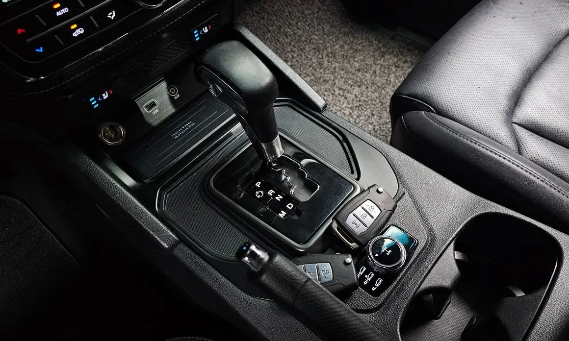 KG Mobility (Ssangyong) Rexton — фото 6