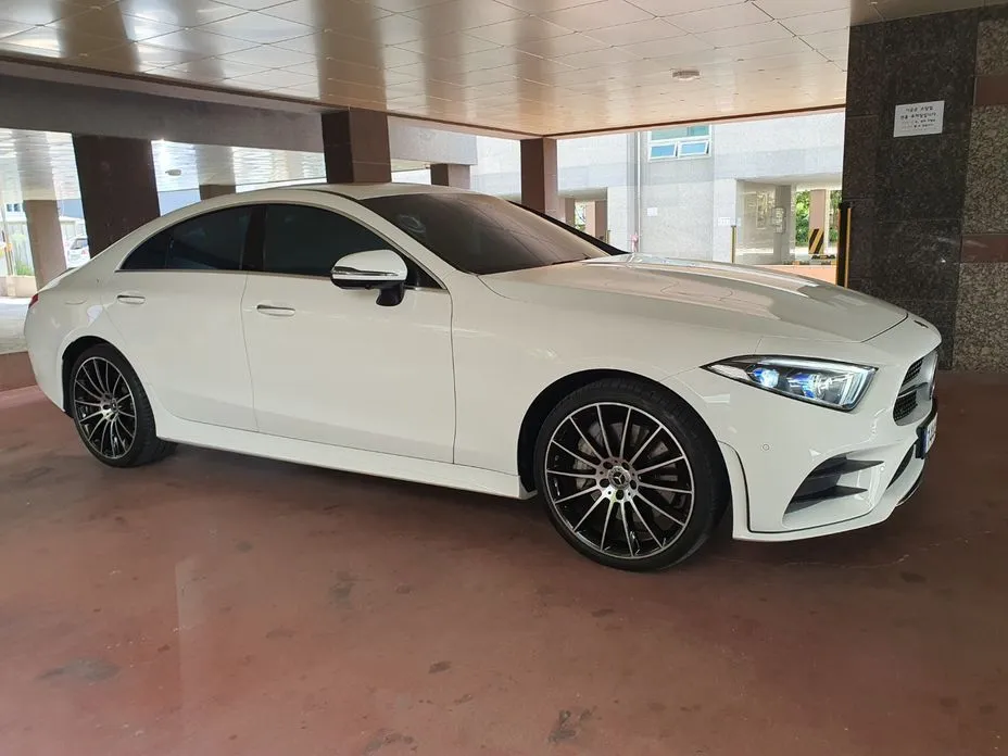 Mercedes-Benz CLS-Class — фото 6